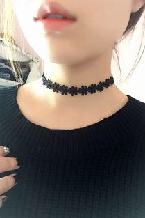 明星黑项链贴脖子,明星黑项链贴颈风情