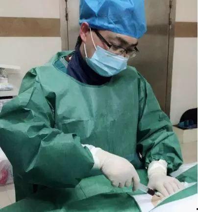 急诊手术的明星,生死时速的守护者